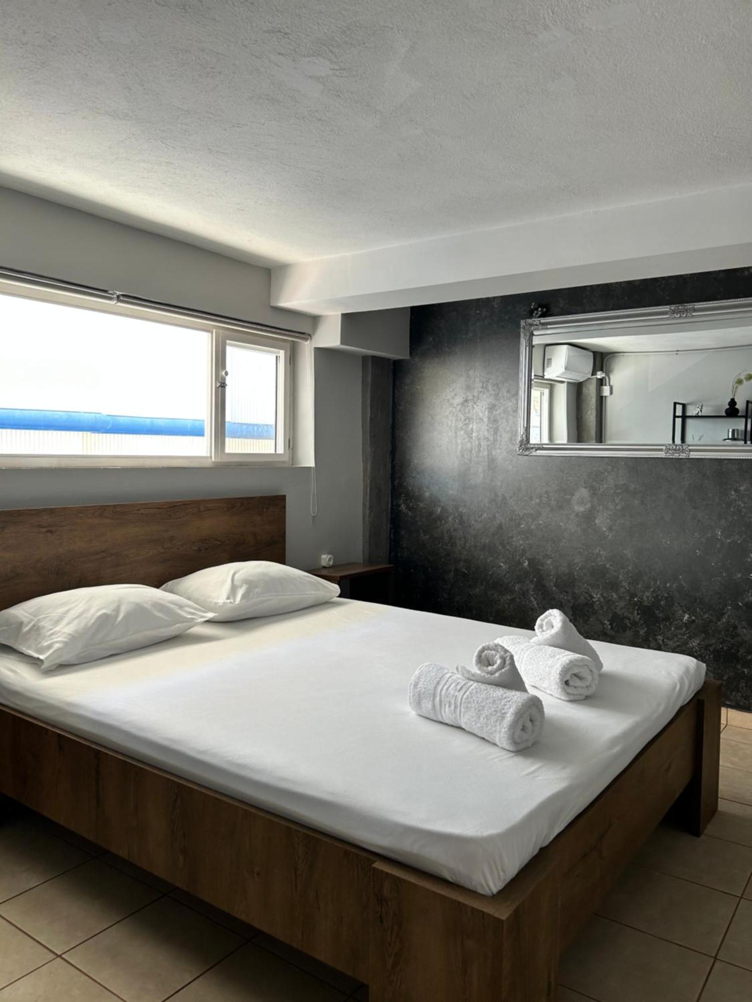Theloft Apartment Kavála ภายนอก รูปภาพ